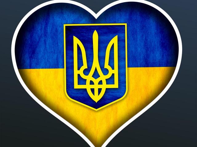 наклейка на авто